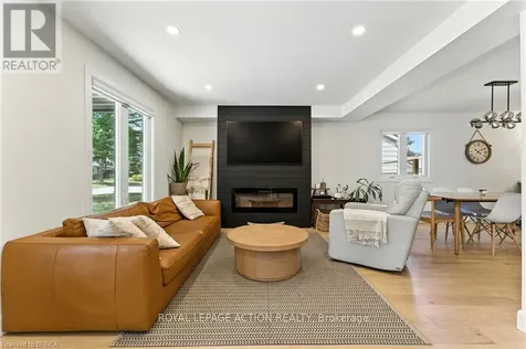 37 Barnes Avenue Brantford ON N3R 4Y9