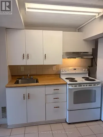 1571 19th Avenue Richmond Hill ON L4S 1N7