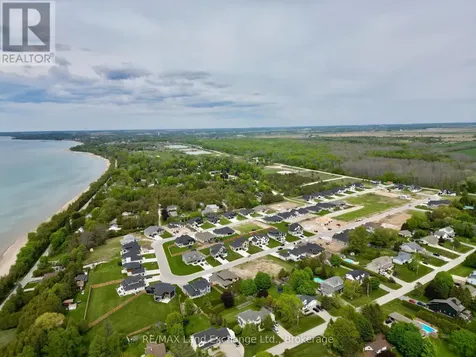 926 Bogdanovic Way Huron-kinloss ON N2Z 0H3