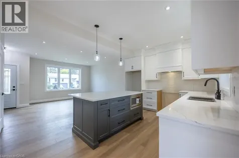 3 Maple Avenue Port Dover ON N0A 1N6