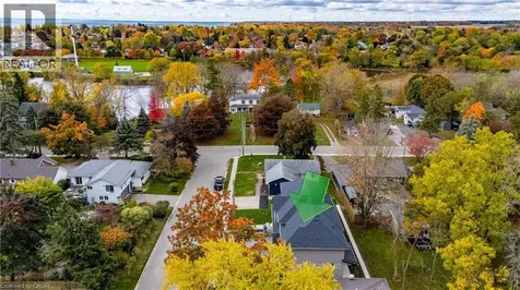 5 Maple Avenue Port Dover ON N0A 1N6