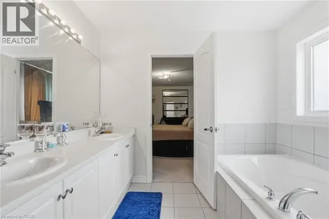 125 Tumblewood Place Welland ON L3B 0J3