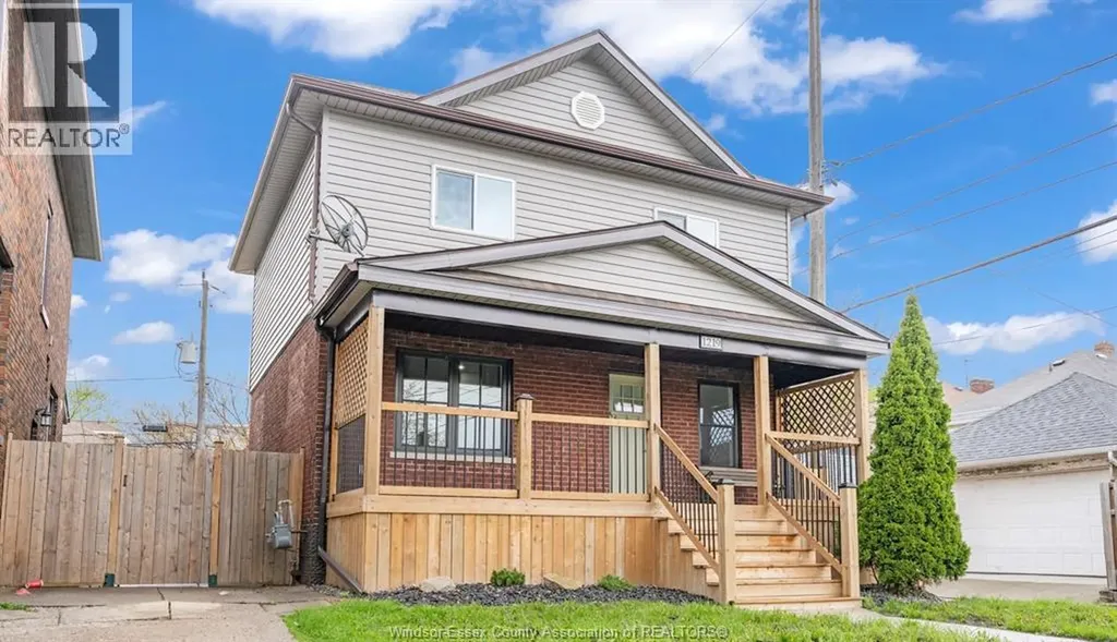 1219 Elsmere Avenue Windsor ON N9A 2B1