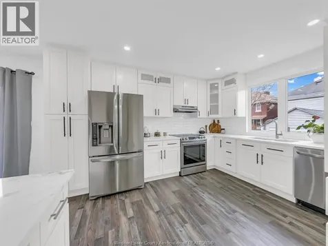1219 Elsmere Avenue Windsor ON N9A 2B1