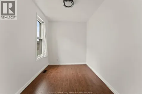 414 Parent Avenue Windsor ON N9A 2C1