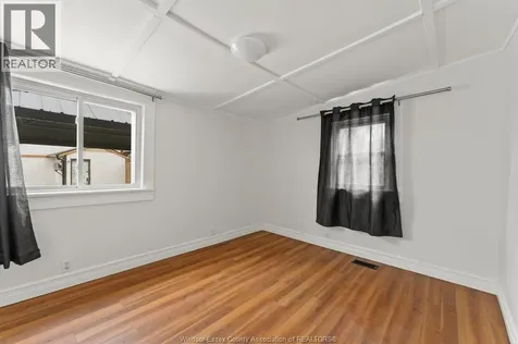 414 Parent Avenue Windsor ON N9A 2C1