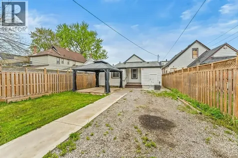 414 Parent Avenue Windsor ON N9A 2C1