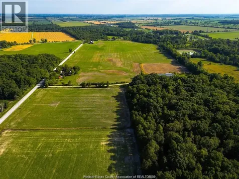 9056 Ferris Sideroad Essex ON N8M 2X5