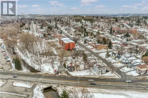 554 Regent Street Sudbury ON P3E 3Y2