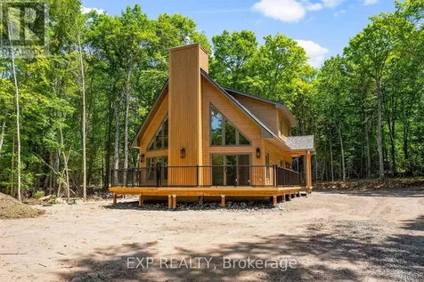 743 Lakewoods Drive Madawaska Valley ON K0J 1B0