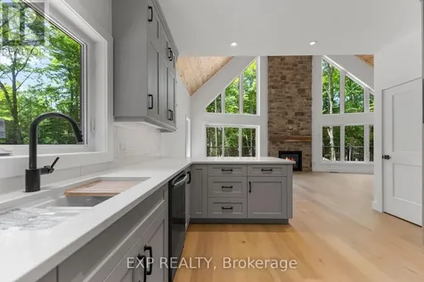 743 Lakewoods Drive Madawaska Valley ON K0J 1B0