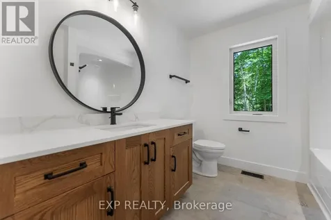 743 Lakewoods Drive Madawaska Valley ON K0J 1B0