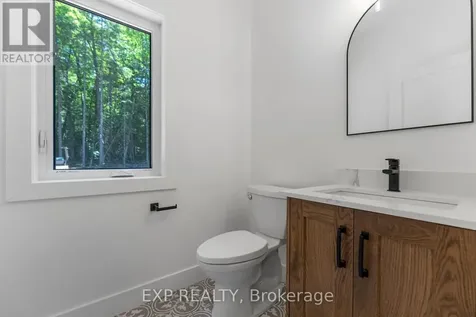743 Lakewoods Drive Madawaska Valley ON K0J 1B0