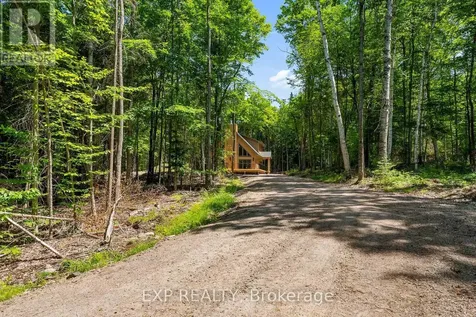 743 Lakewoods Drive Madawaska Valley ON K0J 1B0