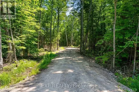 743 Lakewoods Drive Madawaska Valley ON K0J 1B0