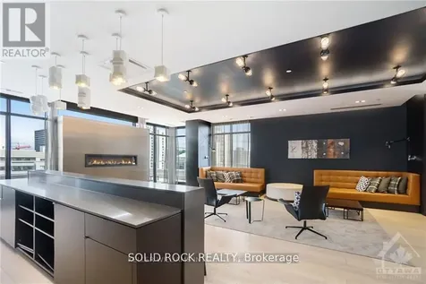255 Bay Street Ottawa ON K1R 5Z4