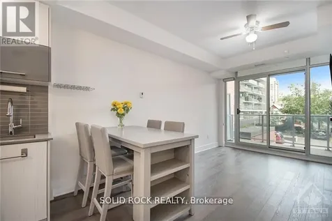 255 Bay Street Ottawa ON K1R 5Z4