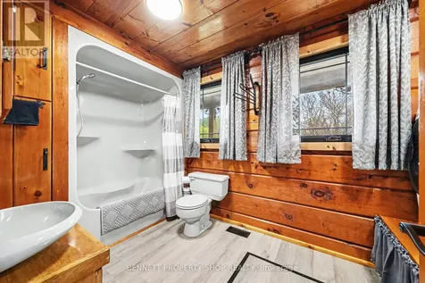 60 Corktown Lane Merrickville-wolford ON K0G 1N0
