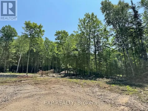 Lot 14 Lakewoods Drive Madawaska Valley ON K0J 1B0