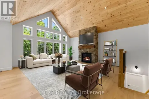 747 Lakewoods Drive Madawaska Valley ON K0J 1B0