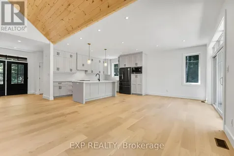 747 Lakewoods Drive Madawaska Valley ON K0J 1B0