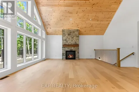 747 Lakewoods Drive Madawaska Valley ON K0J 1B0