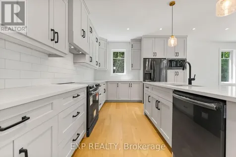 747 Lakewoods Drive Madawaska Valley ON K0J 1B0