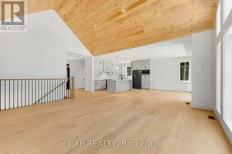 747 Lakewoods Drive Madawaska Valley ON K0J 1B0