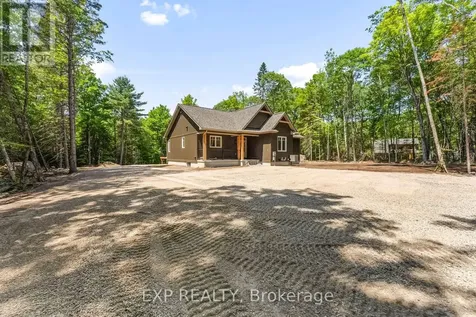 747 Lakewoods Drive Madawaska Valley ON K0J 1B0