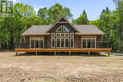 747 Lakewoods Drive Madawaska Valley ON K0J 1B0