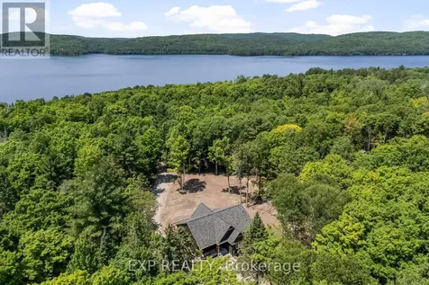 747 Lakewoods Drive Madawaska Valley ON K0J 1B0
