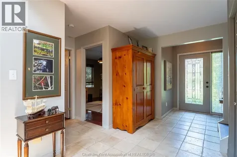 30 Cramar Crescent Chatham ON N7M 6G3