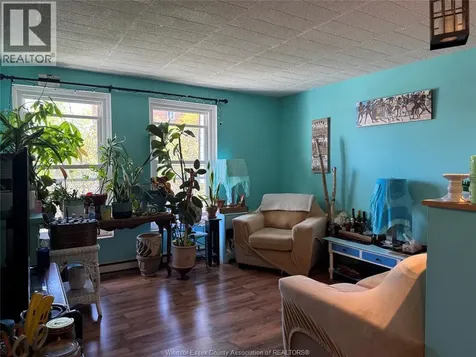 6647 Thornberry Crescent Windsor ON N8T 3A6