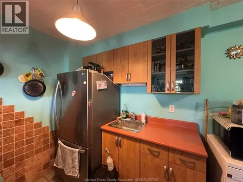 6647 Thornberry Crescent Windsor ON N8T 3A6