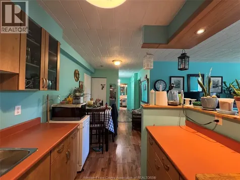 6647 Thornberry Crescent Windsor ON N8T 3A6