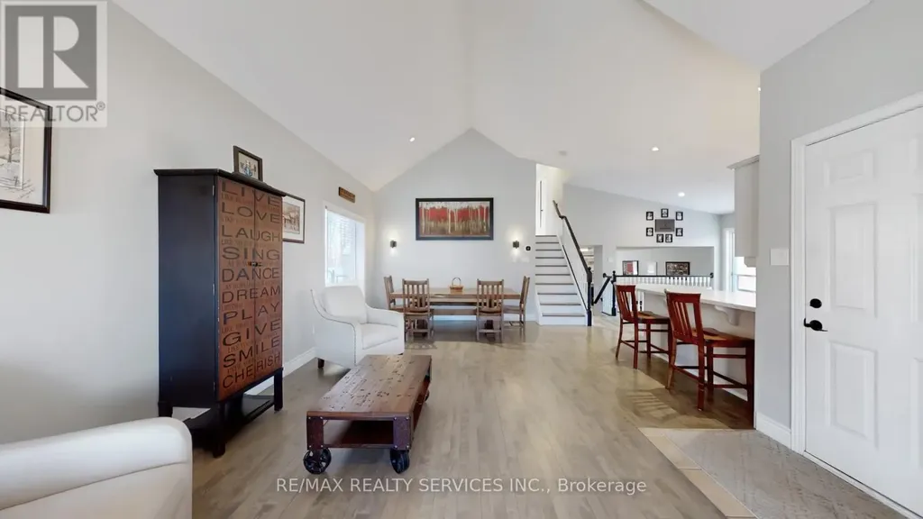 37 Abbey Road Orangeville ON L9W 5E3