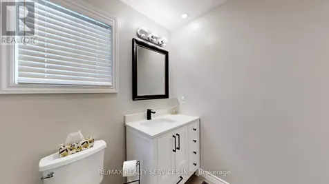 37 Abbey Road Orangeville ON L9W 5E3