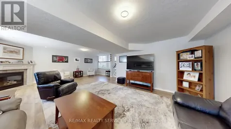 37 Abbey Road Orangeville ON L9W 5E3