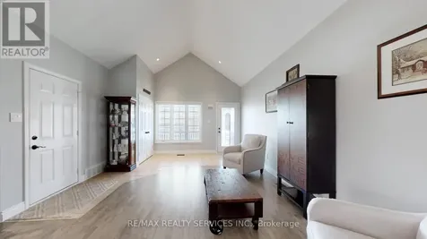 37 Abbey Road Orangeville ON L9W 5E3
