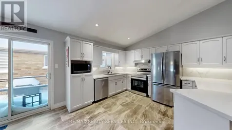 37 Abbey Road Orangeville ON L9W 5E3