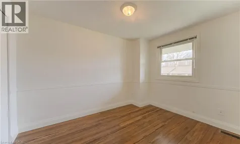 440 Pioneer Drive Kitchener ON N2P 1H6