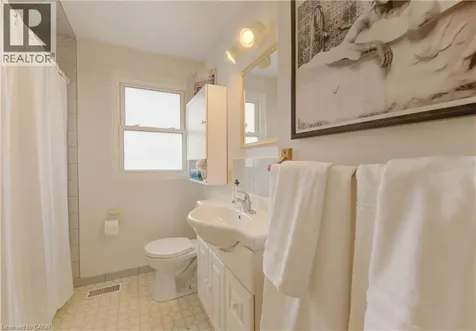 440 Pioneer Drive Kitchener ON N2P 1H6