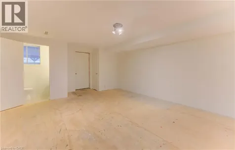 440 Pioneer Drive Kitchener ON N2P 1H6