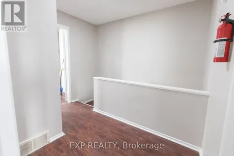 1294 Cahill Drive Ottawa ON K1V 9R1