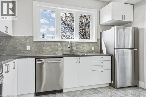 68 Vansitmart Avenue Hamilton ON L8H 3A5