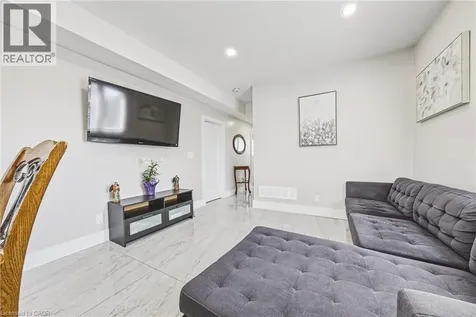 68 Vansitmart Avenue Hamilton ON L8H 3A5