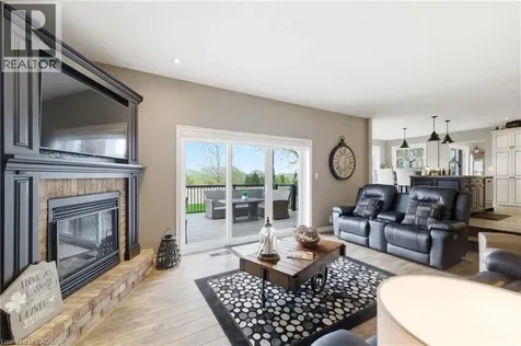 890 Perkin Crescent Listowel ON N4W 3R8