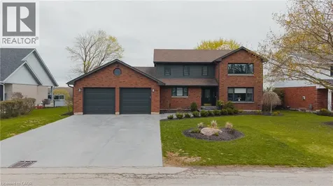 890 Perkin Crescent Listowel ON N4W 3R8