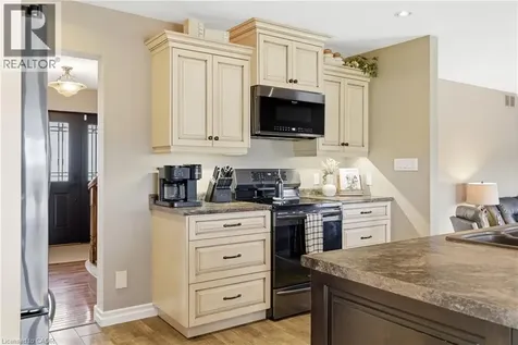 890 Perkin Crescent Listowel ON N4W 3R8