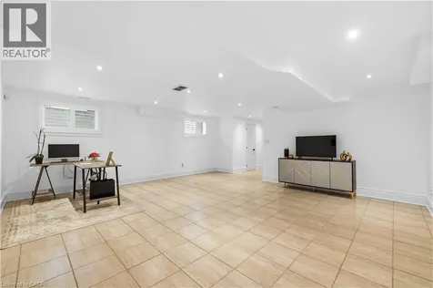 199 Hunter Street West Hamilton ON L8P 1R7